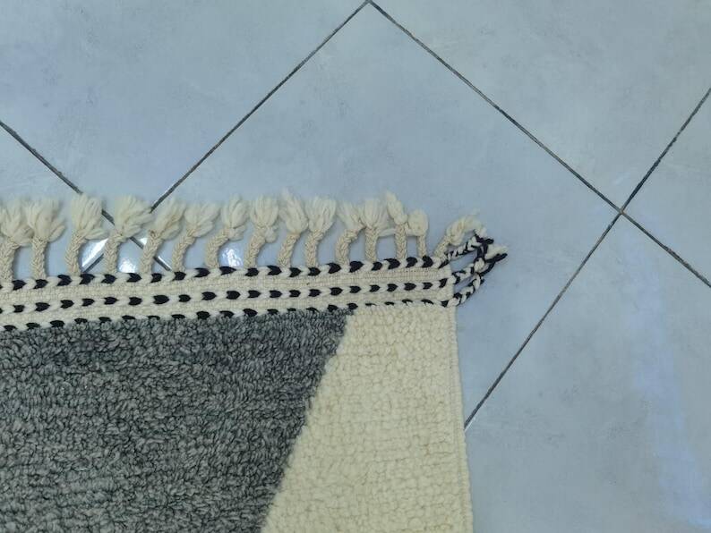 Beni ouarine rug 250cmx150cm