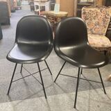 Set of 2 Gubi chairs 3d model design by Komplot
