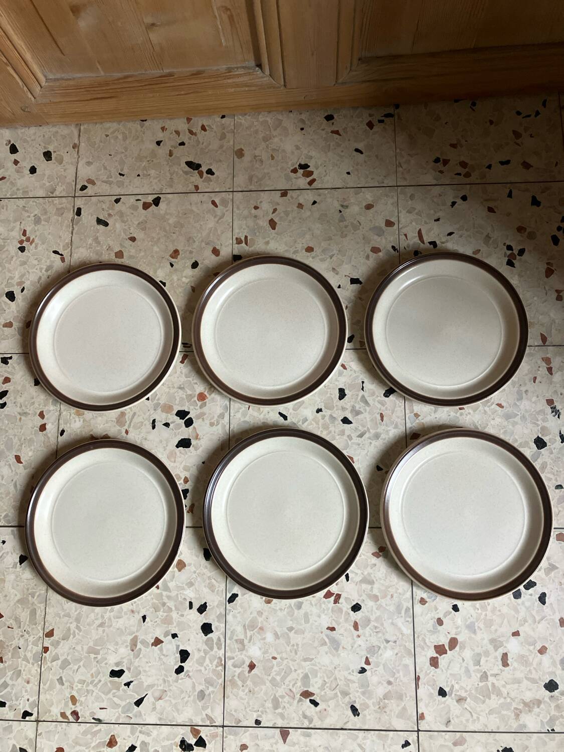6 England dessert plates