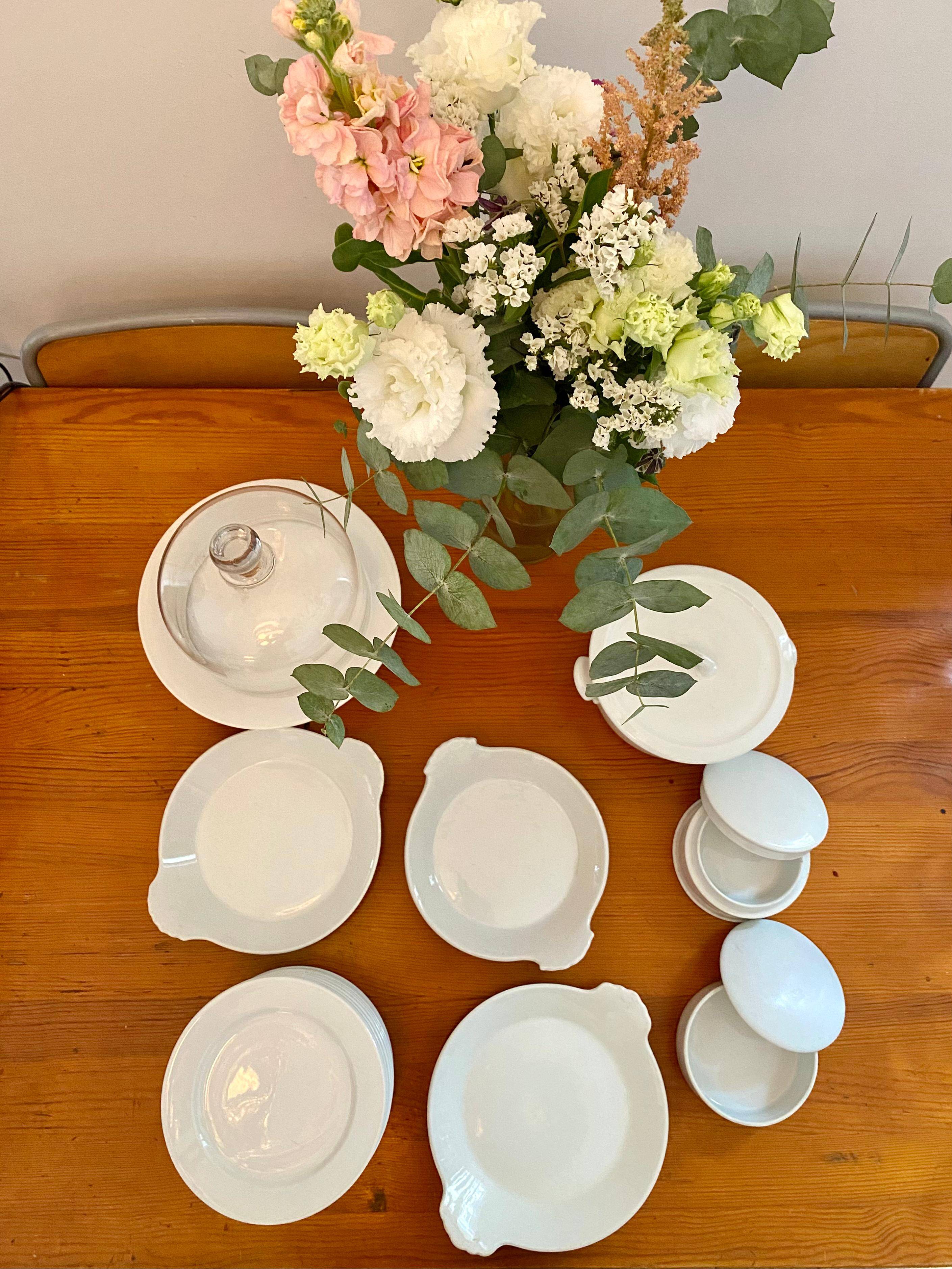 Lot of tableware (dishes, plates, etc.) - porcelain