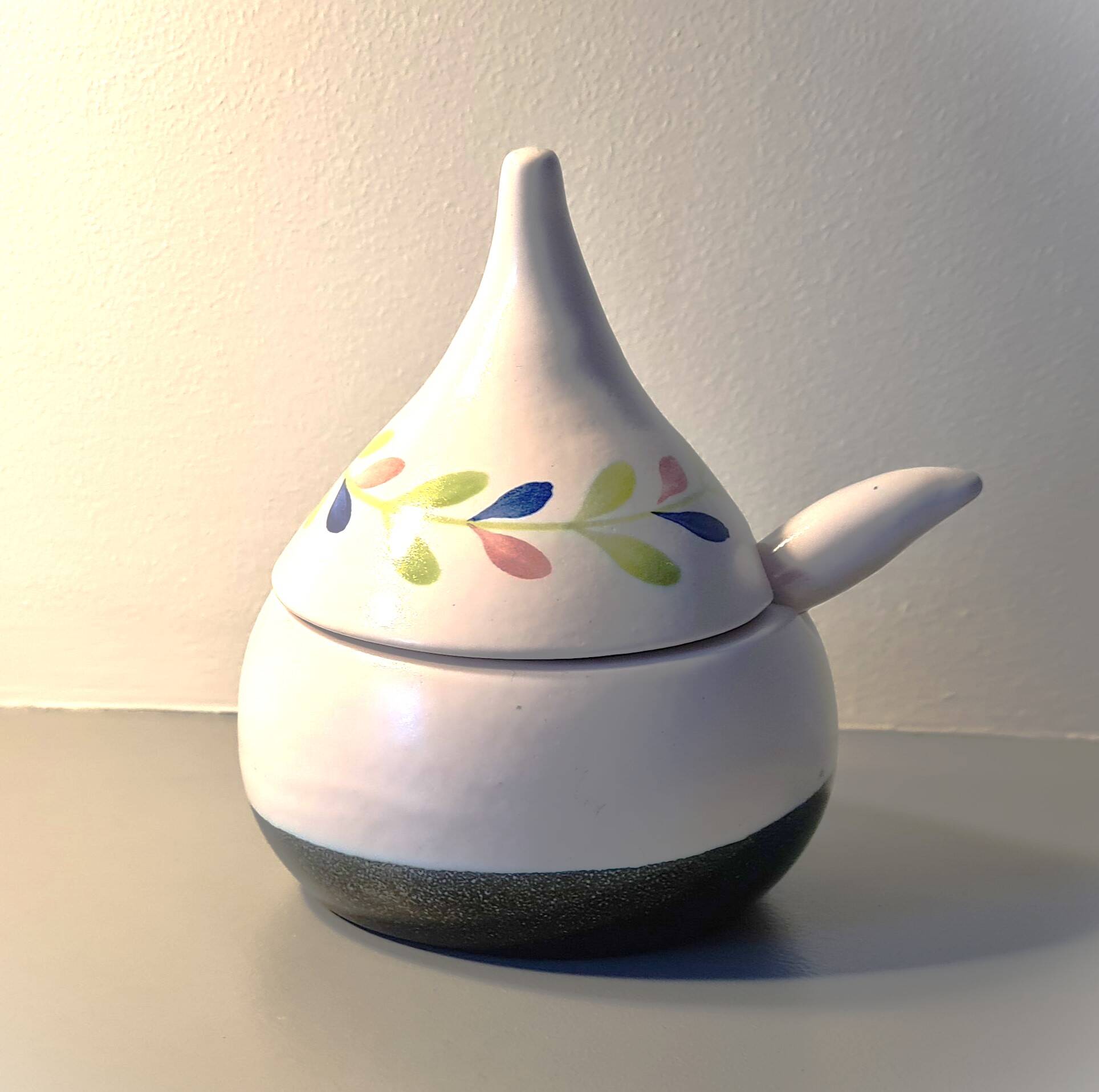 Sugar bowl or jam maker Yvon Roy