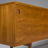 Vintage Model No. 20 Sideboard by Niels O. Møller for JL Møllers, 1960s