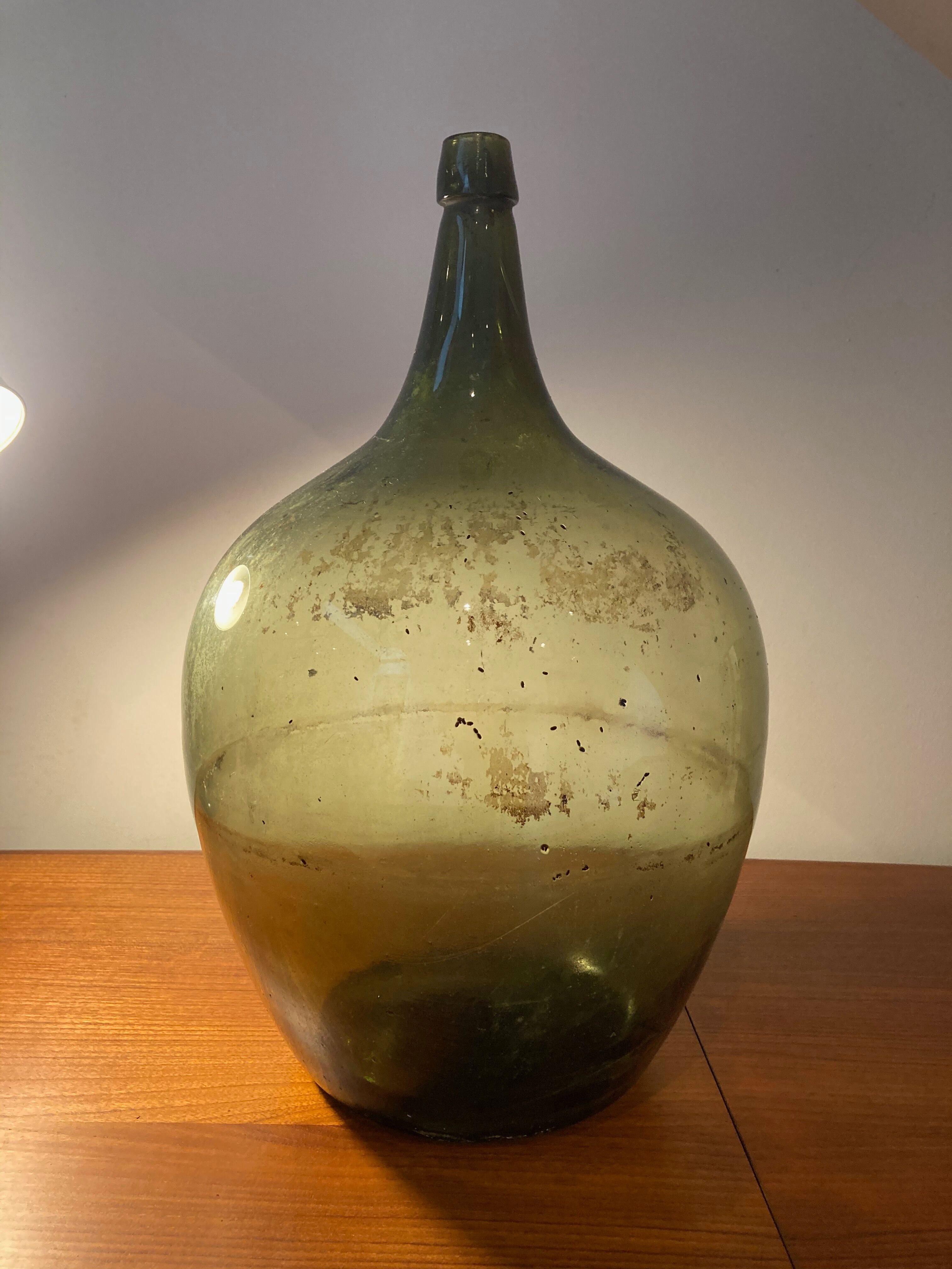Demijohn