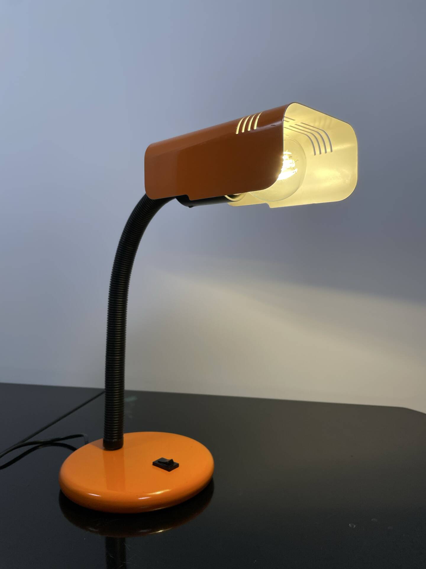 Targetti - Orange desk lamp