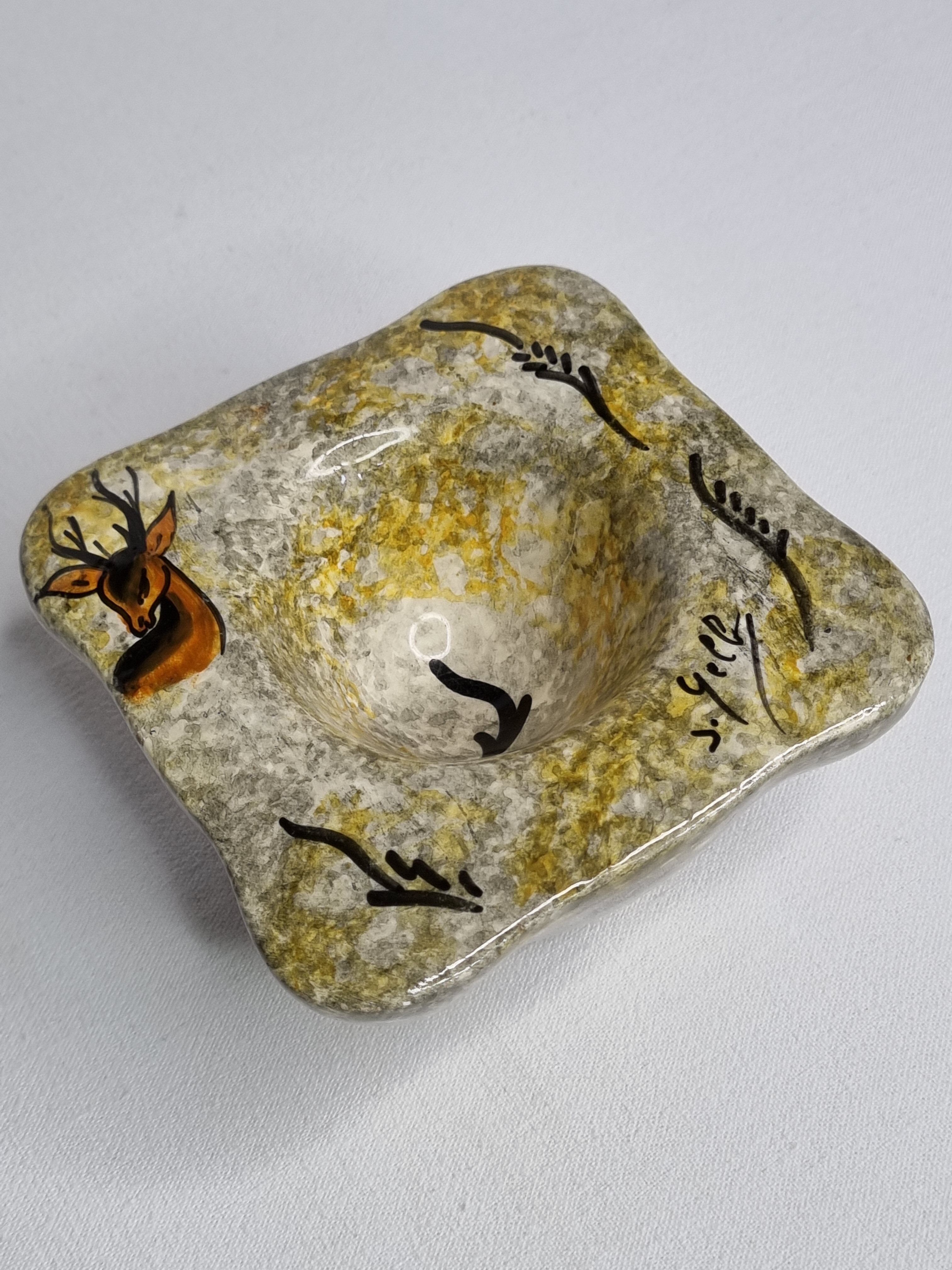 Empty pocket in vintage glazed ceramic signed "Gelb"