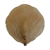 Wall shell sconce