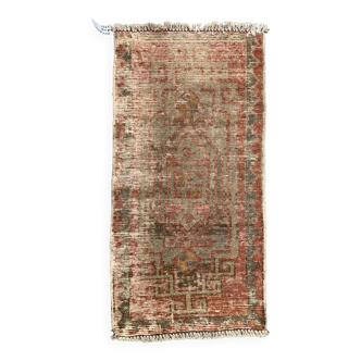 Small Vintage Turkish Rug 102x49 cm, Short Runner, Tribal, Shabby, Mini Carpet