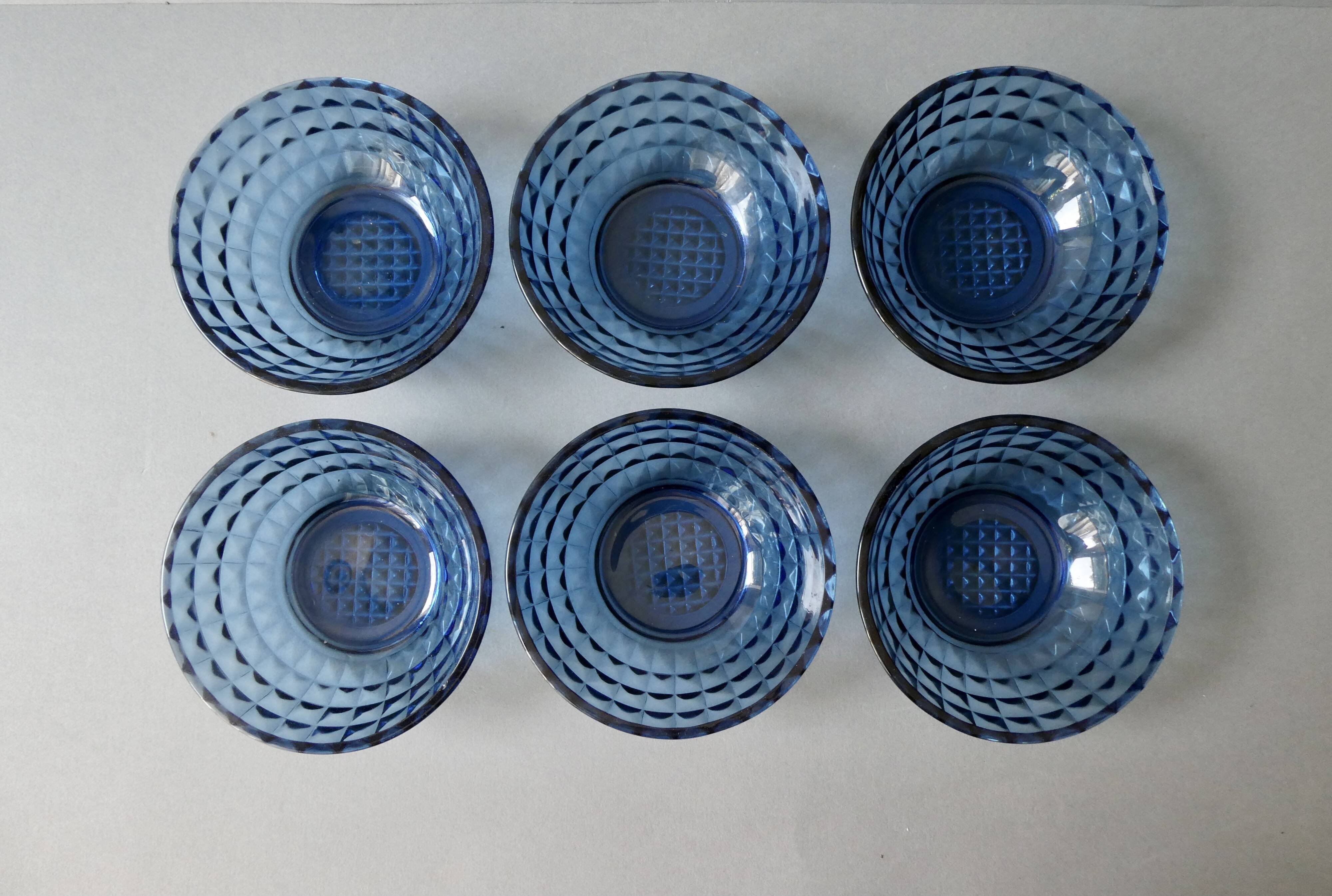 6 blue glass bowls from the 70s