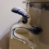 Old soup tureen, in Gien earthenware.