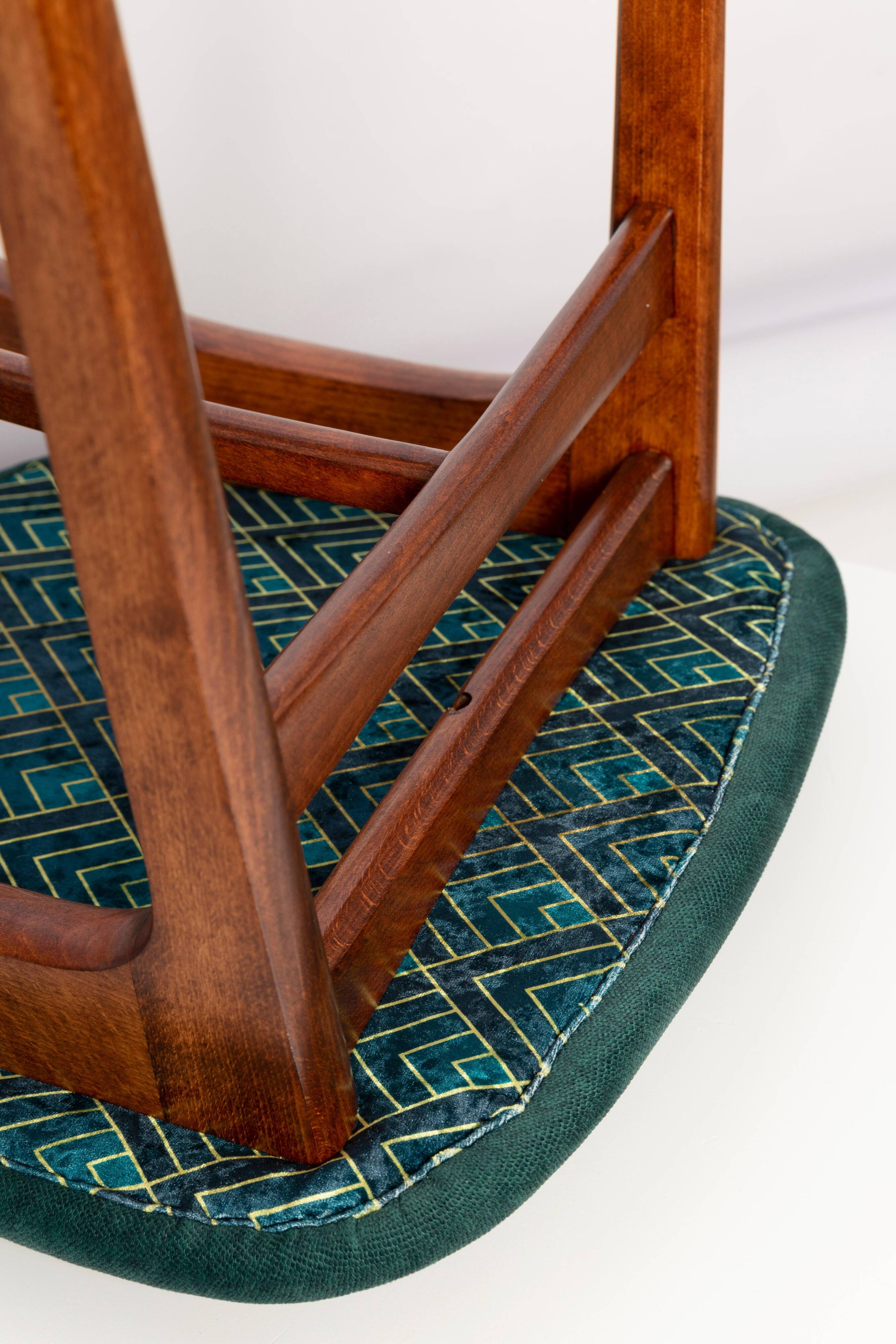 Green velvet Mid-Century chair designed by Rajmund Hałas, Poland, 1960s.