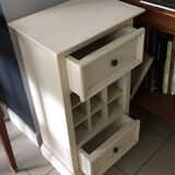 White cabinet