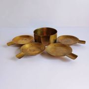 Lot de 4 cendriers gigognes laiton vintage