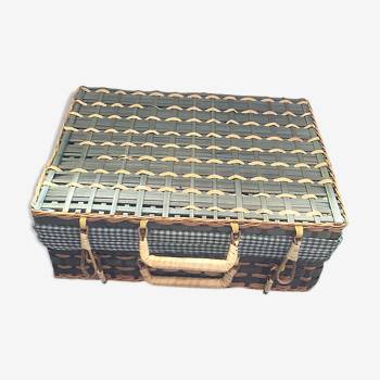 Wicker case