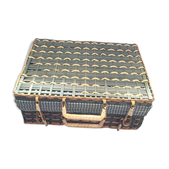 Wicker case