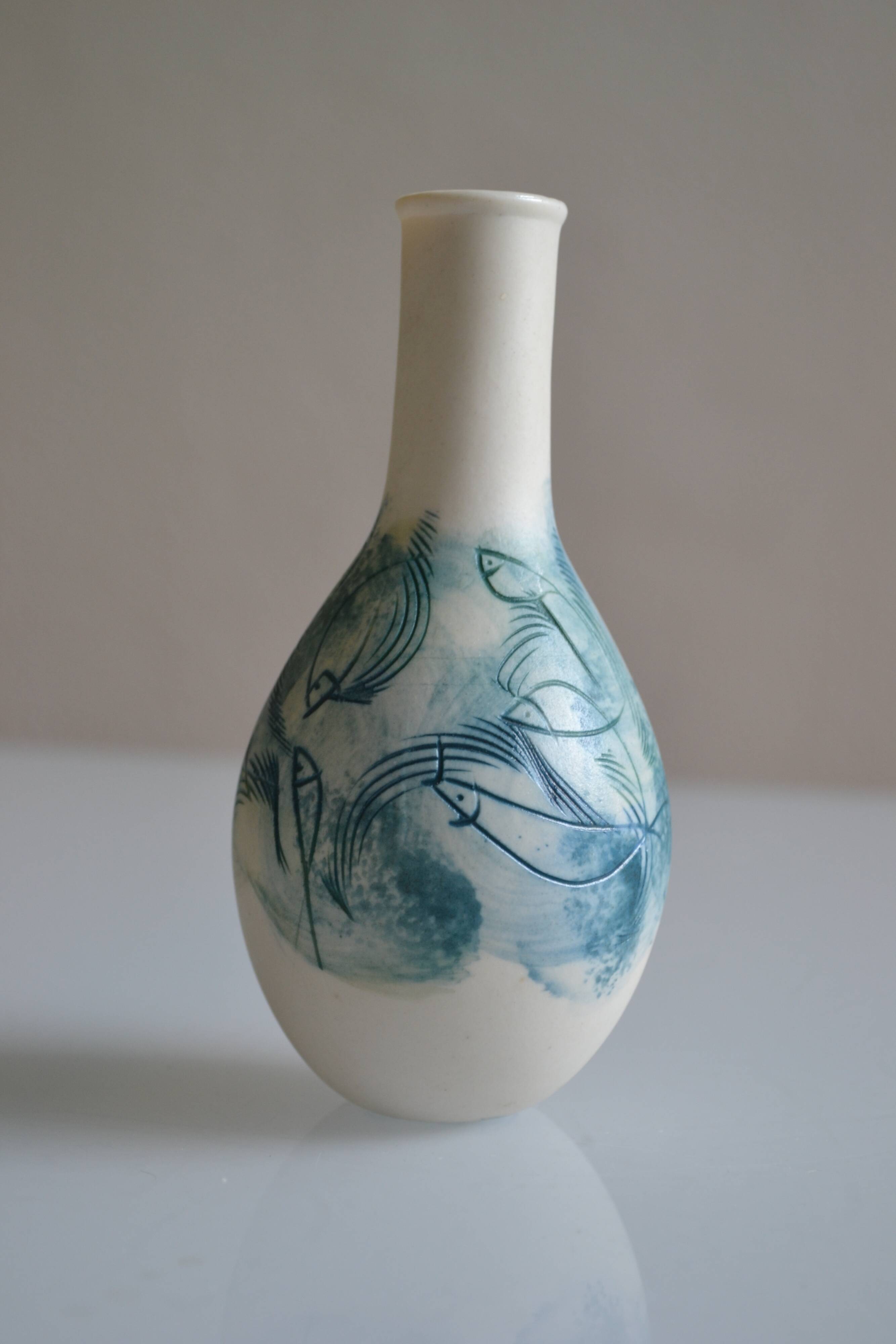 Porcelain vase with fish decoration