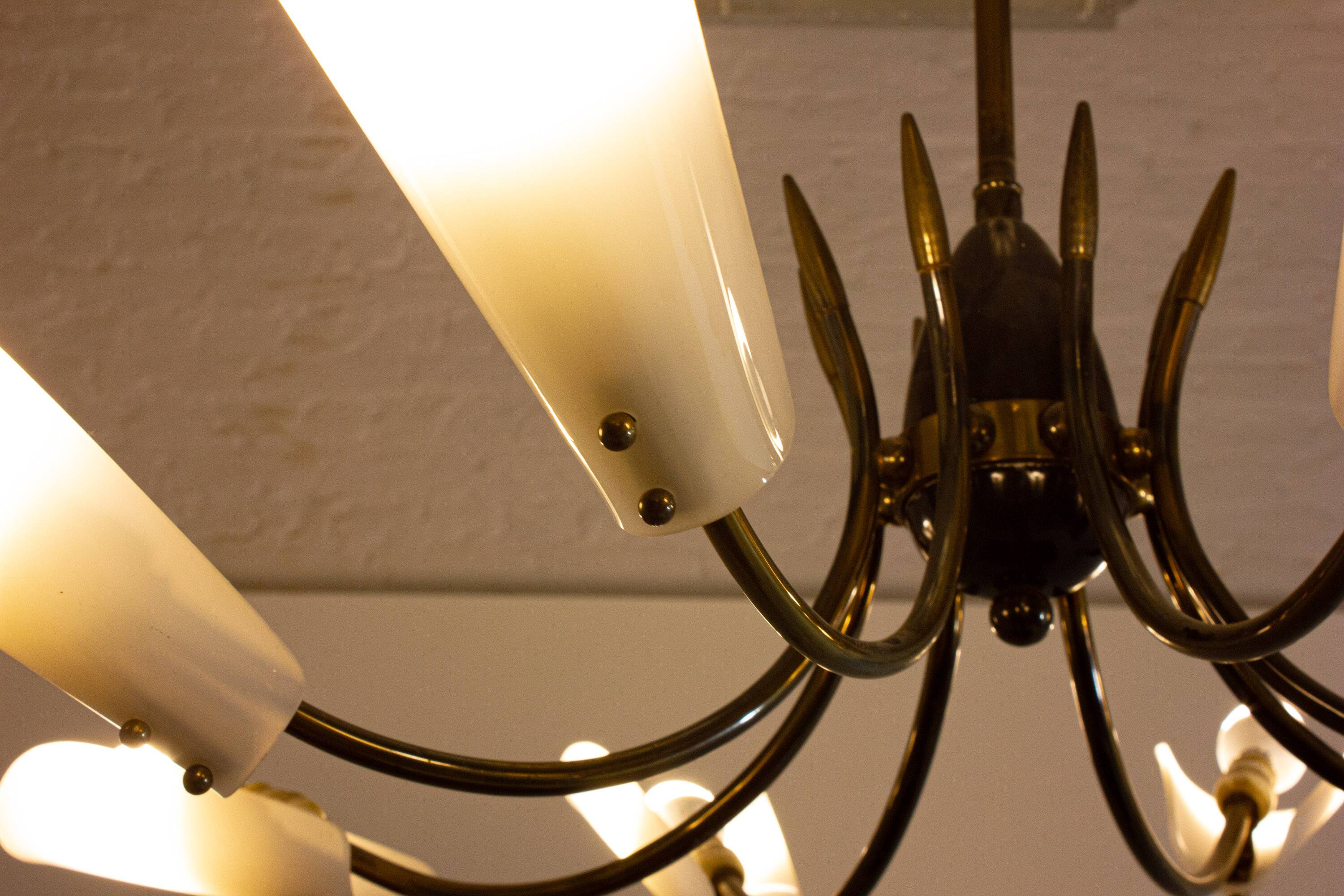 Vintage Italian radial spider chandelier with frosted shades, 1970s