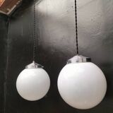 Opaline ball suspensions