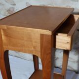 Pair of bedside tables with cherry drawers