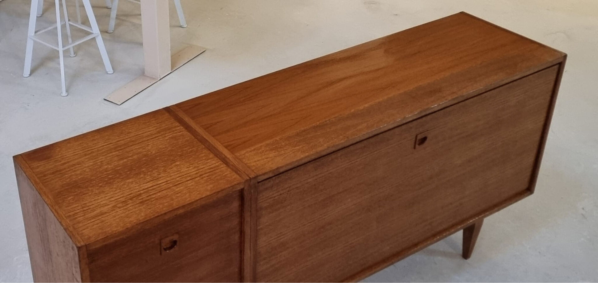 Mid-century buffet