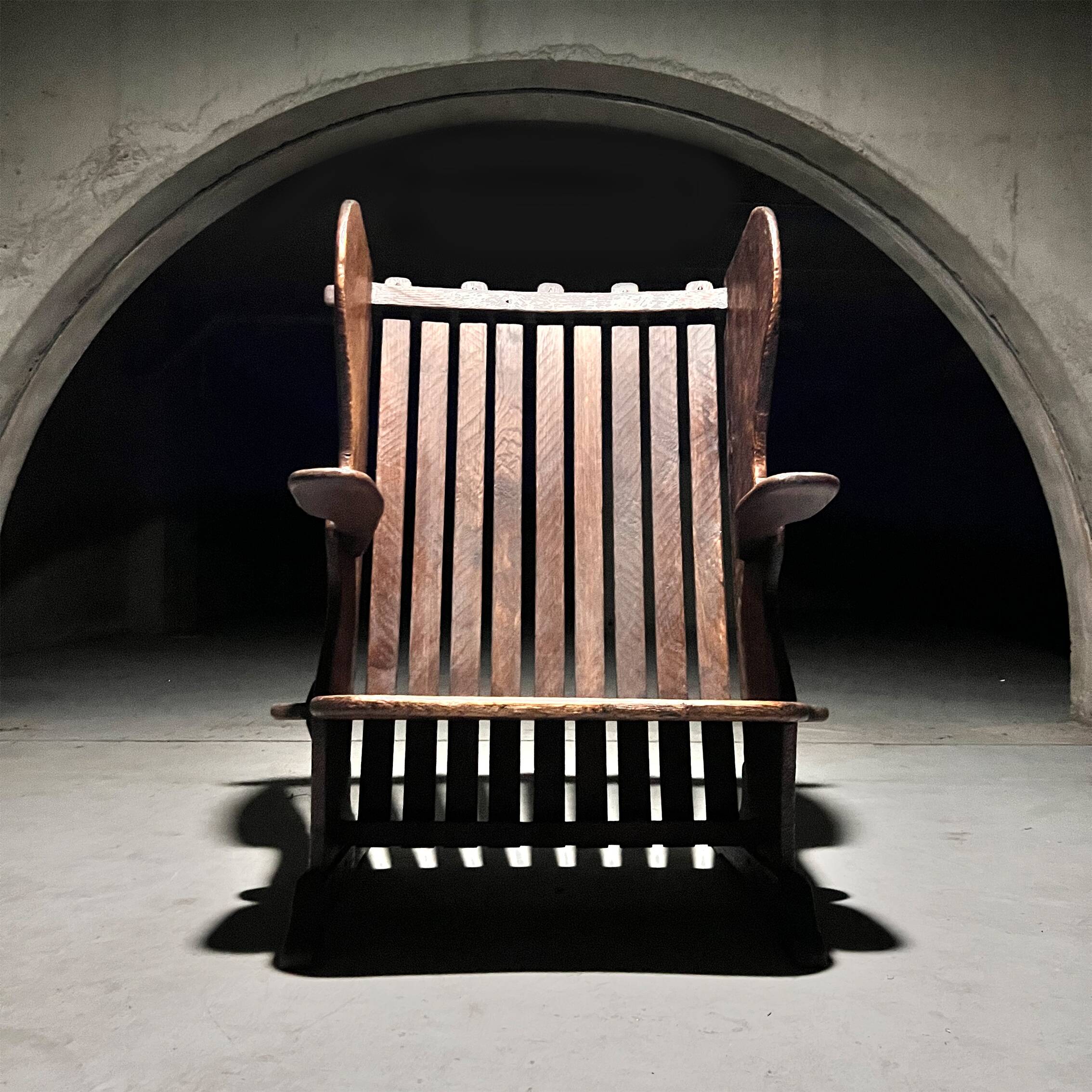 Handmade Wooden Sculptural Lounge Chair, Arts & Crafts, 1900’s