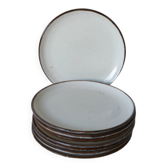 set of 8 enameled stoneware flat plates Made in France 1970
