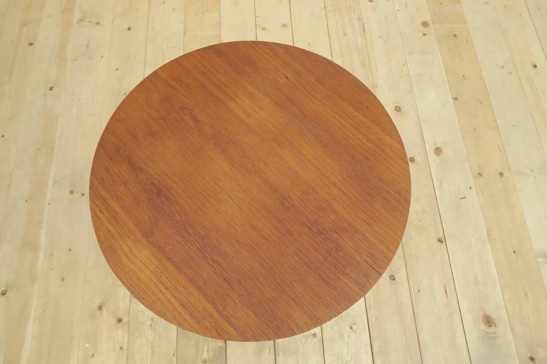 Table basse ronde en teck, années 1960