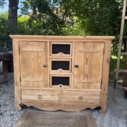 Meuble de rangement / Buffet pin massif