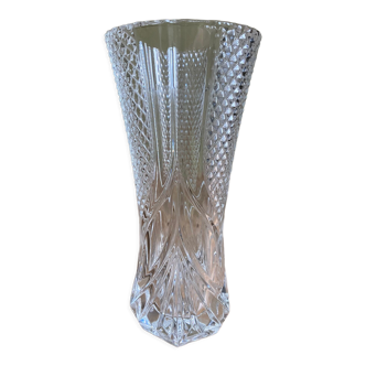 Vase fin en verre ciselé