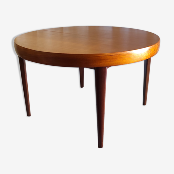 Scandinavian-style teak round table - 60s