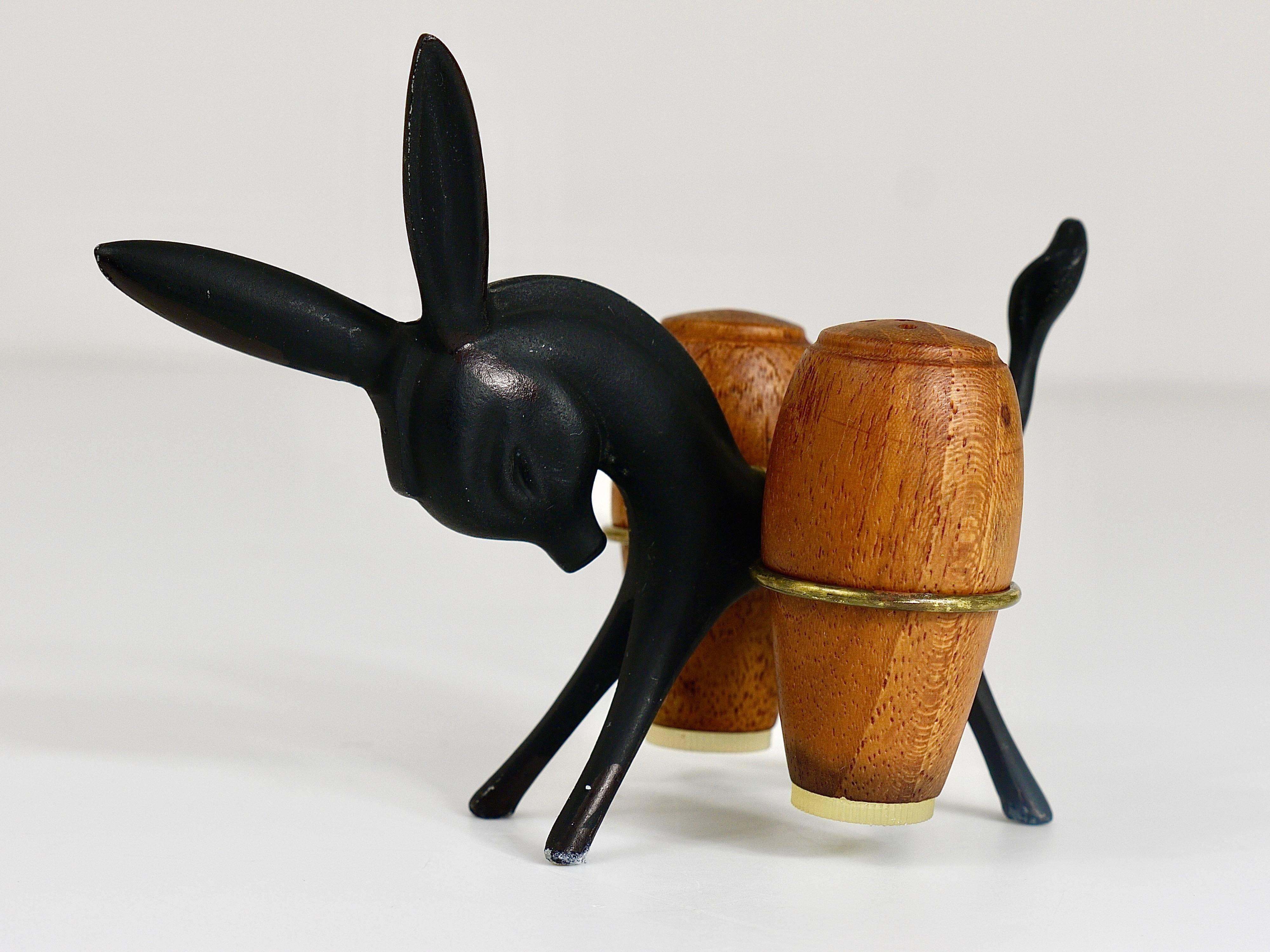 Set of salt and pepper shakers donkey Walter Bosse, Herta Baller, Austria, 1950s