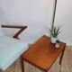 Table basse teck 57x37 cm 1960 suede