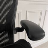 HERMAN MILLER Aeron Office Chair