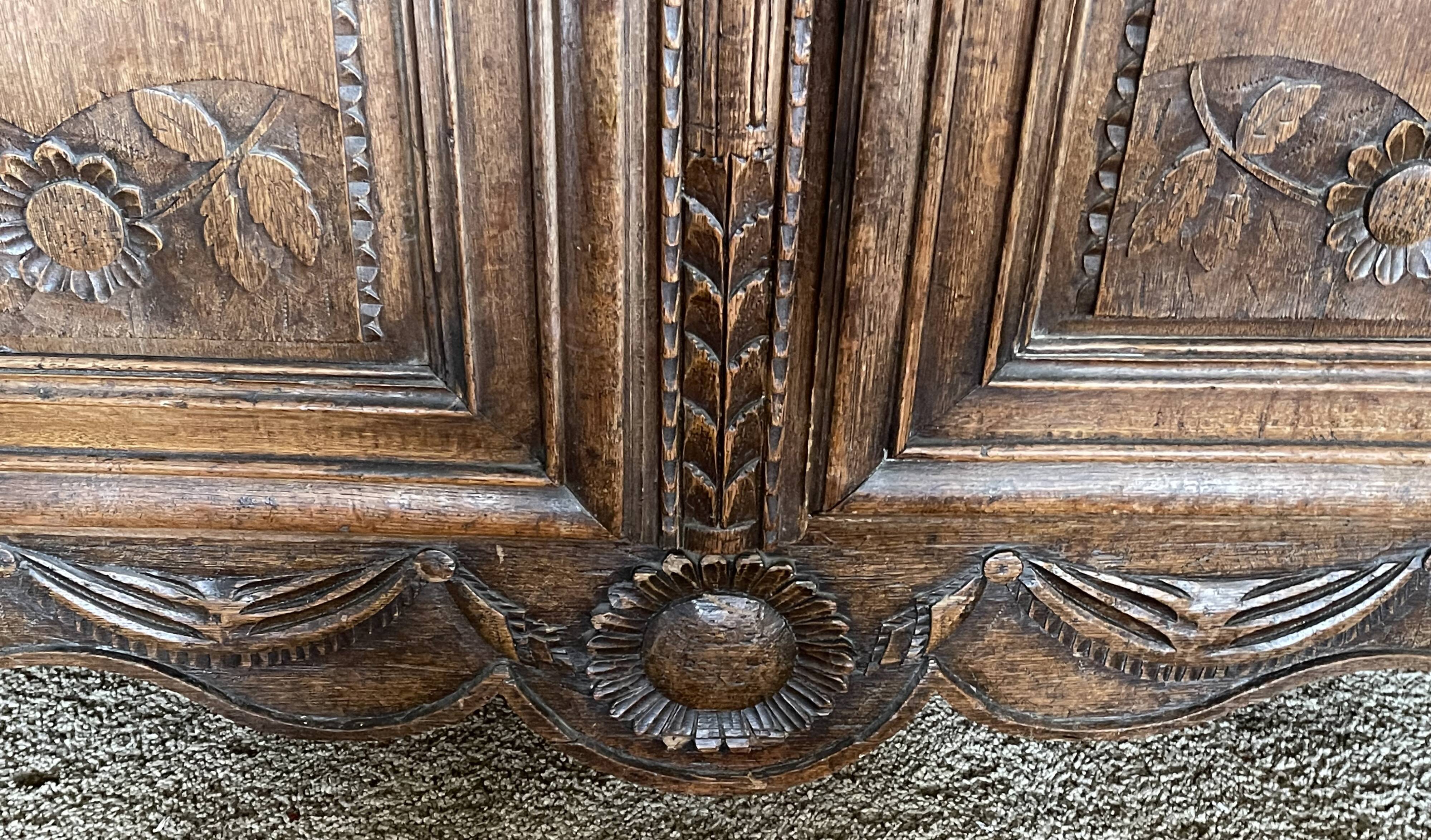 Wedding cabinet