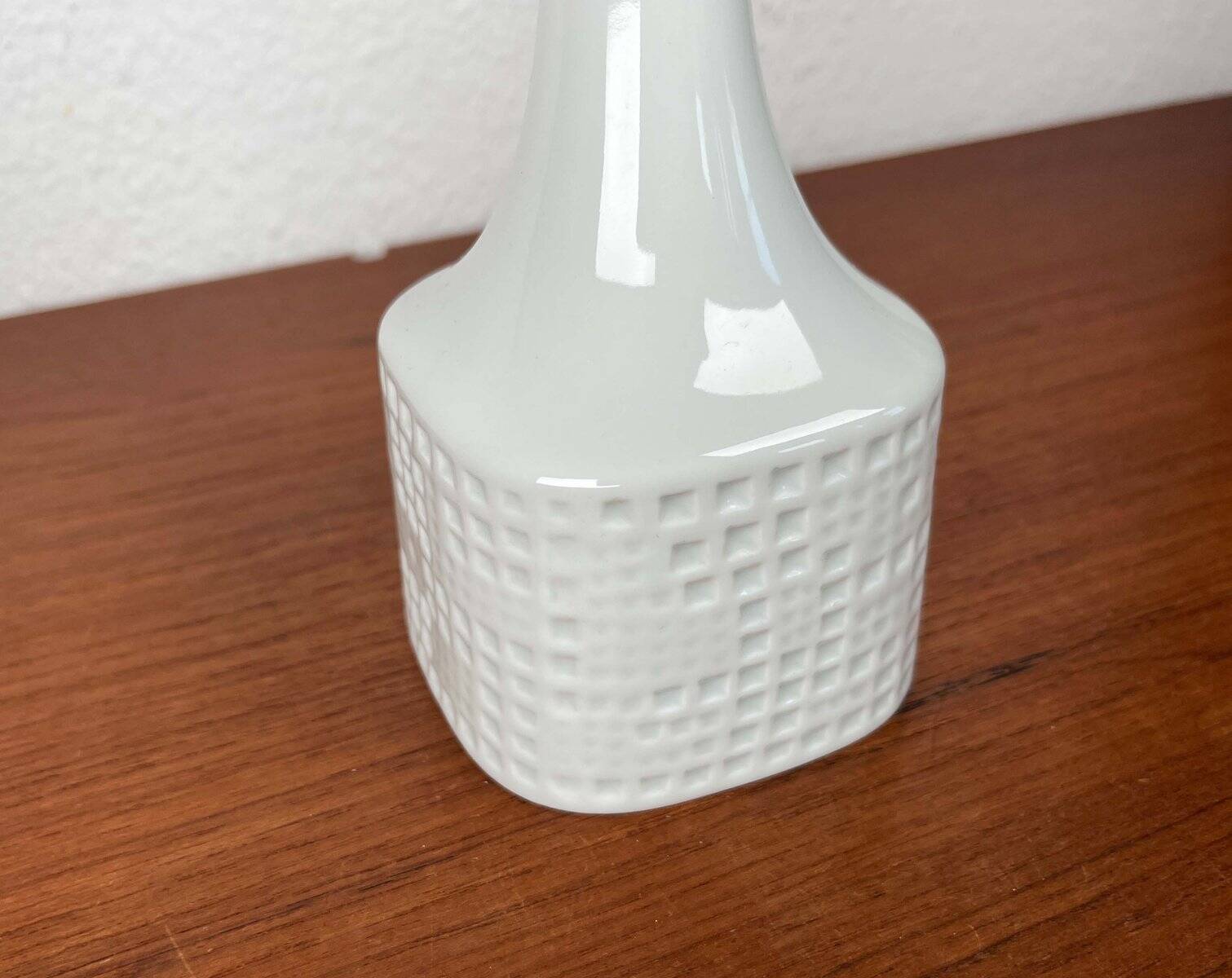 Vintage porcelain vase by Hans Achtziger for Hutschenreuther, 1970s.