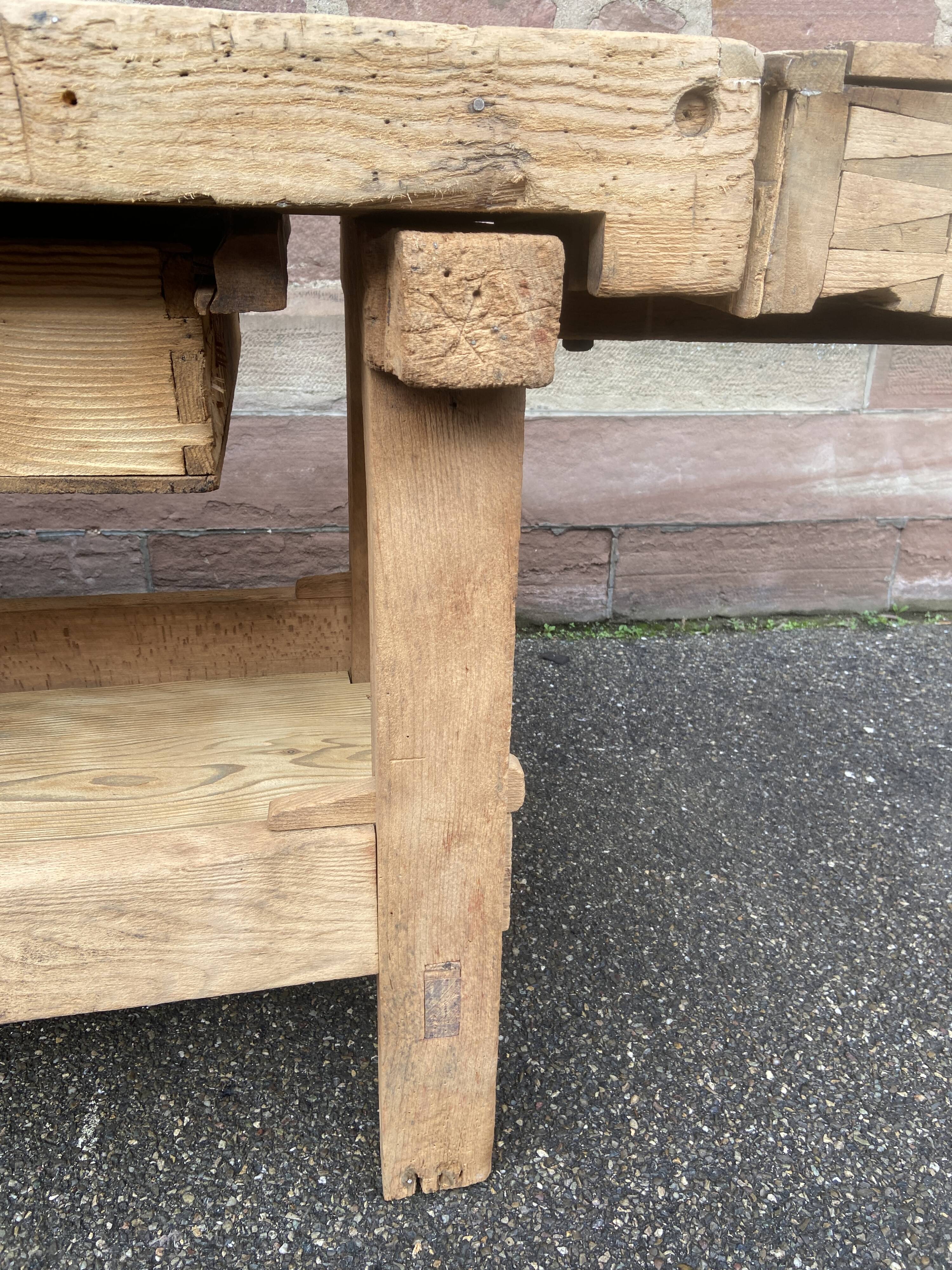 Industrial table carpenter's workbench in raw natural wood vintage bohemian