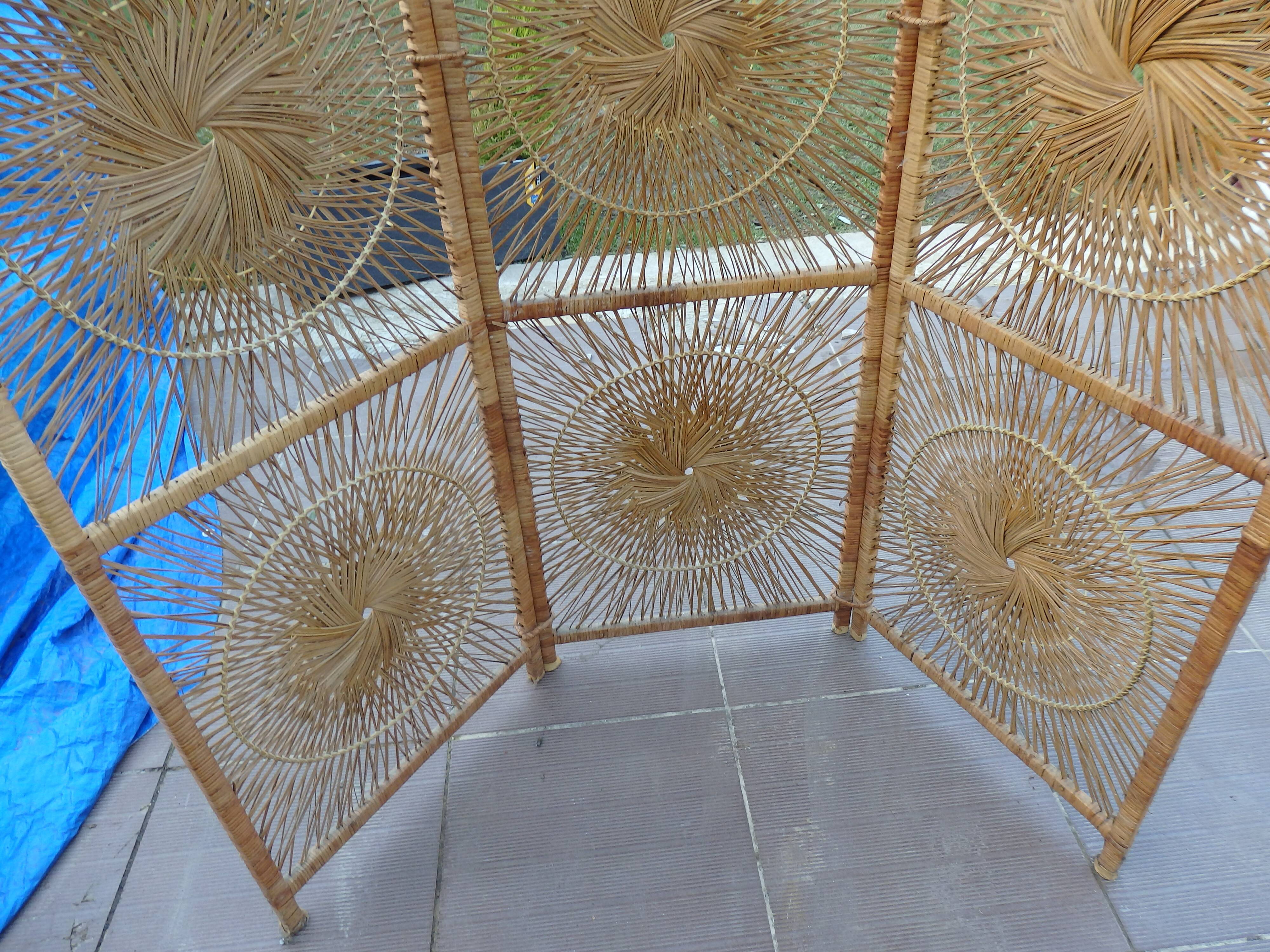 Sun wicker screen