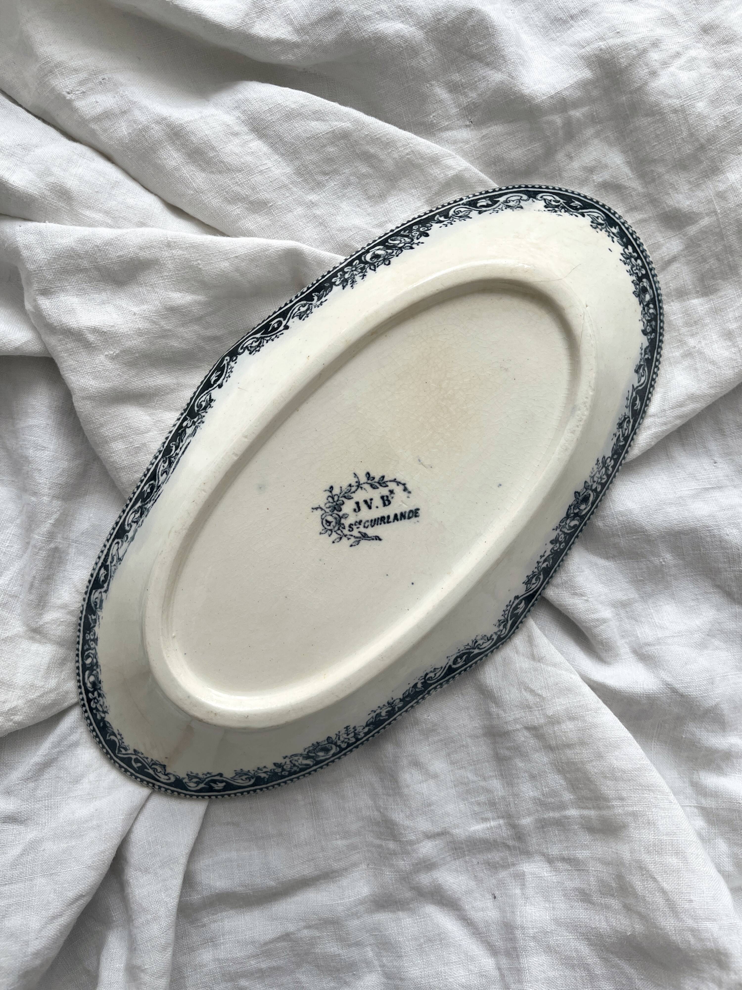 Ironware dish "Garlande Service" JVB Jules Vieillard Bordeaux