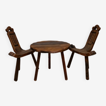Ensemble  à café table basse et chaises basses tripodes - Design brutaliste espagnol - Années 50