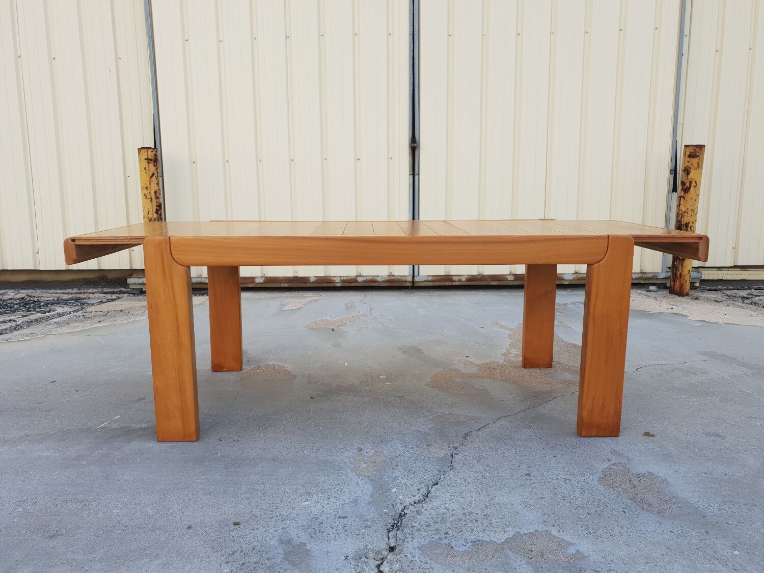 1970 elm dining table