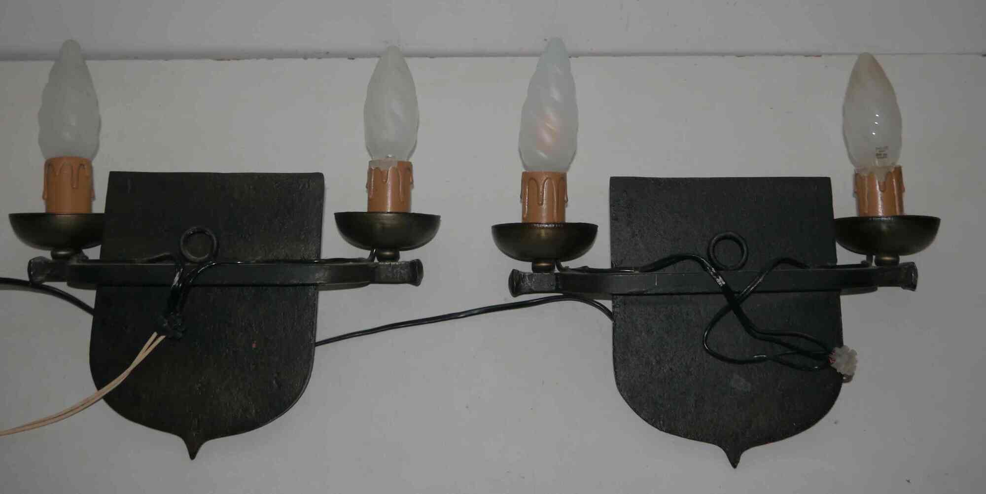 Pair of heraldic coat of lamp for the 60's century