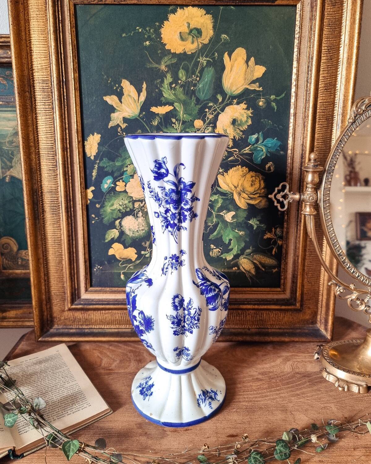 Capodimonte ceramic vase, Italy