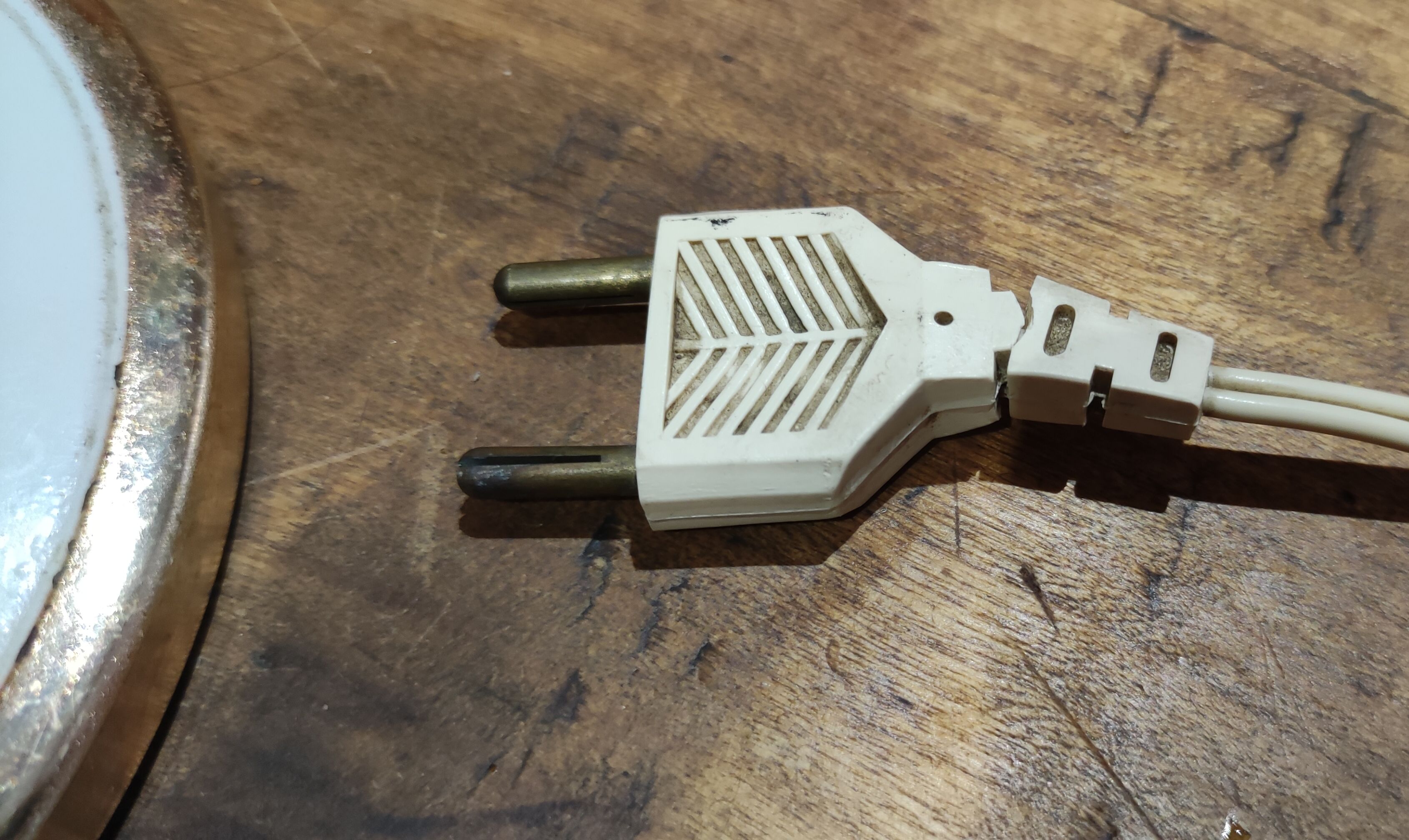 Vintage table lamp, Aluminor Nice France