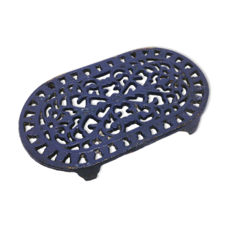 Dessous de plat bleu en fonte