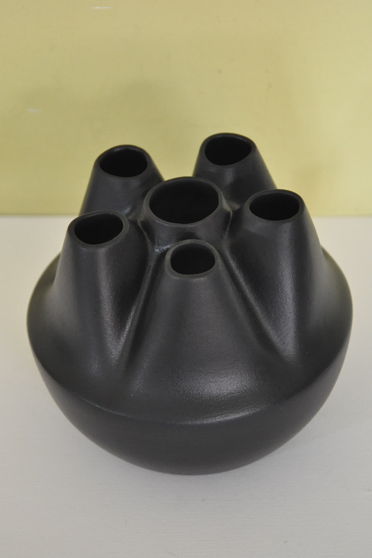 Vintage ceramic flower vase