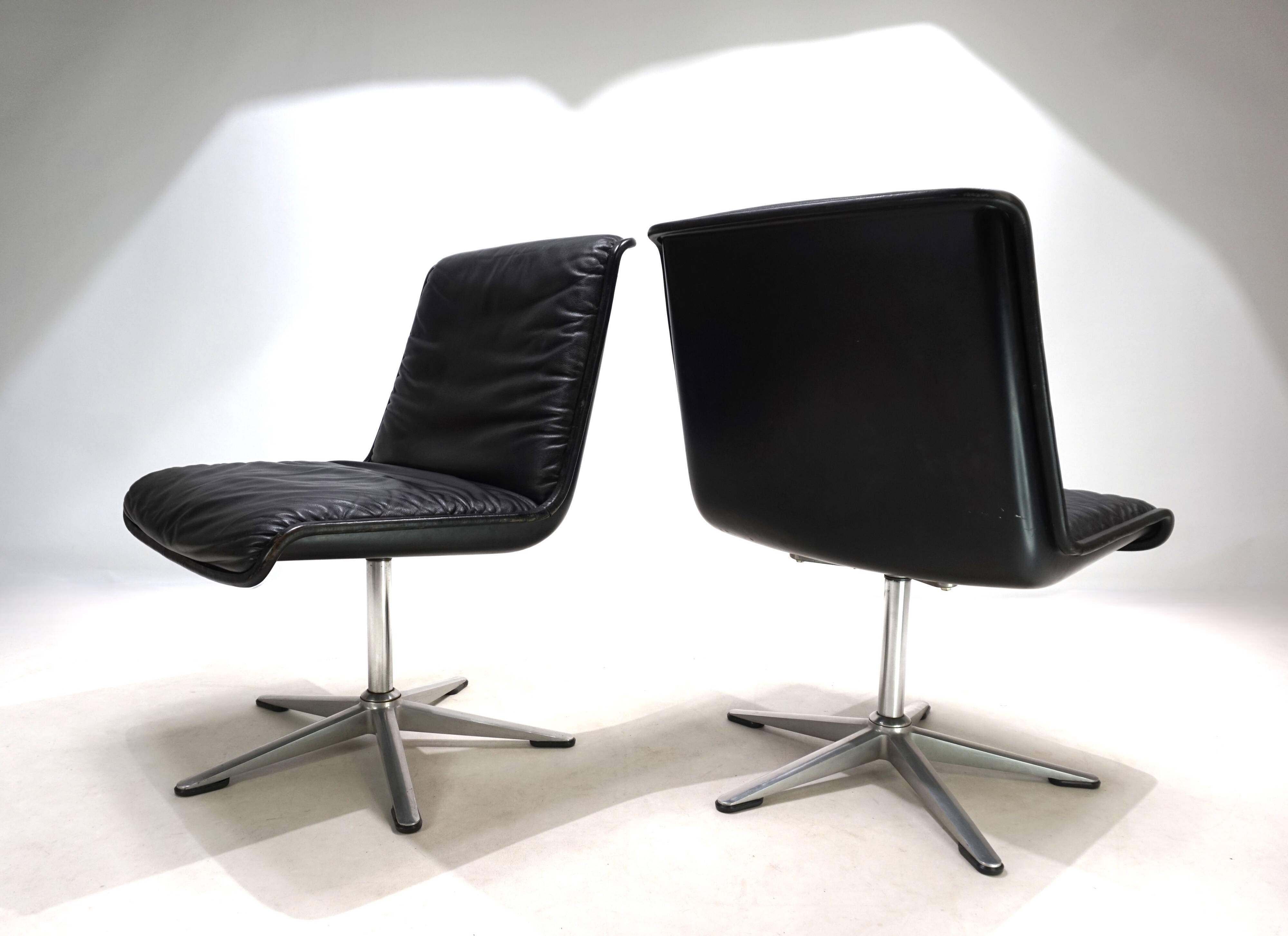 Wilhahn Delta set of 2 leather conference / dining chairs by Delta, 1960