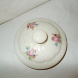 Vintage cream teapot maker