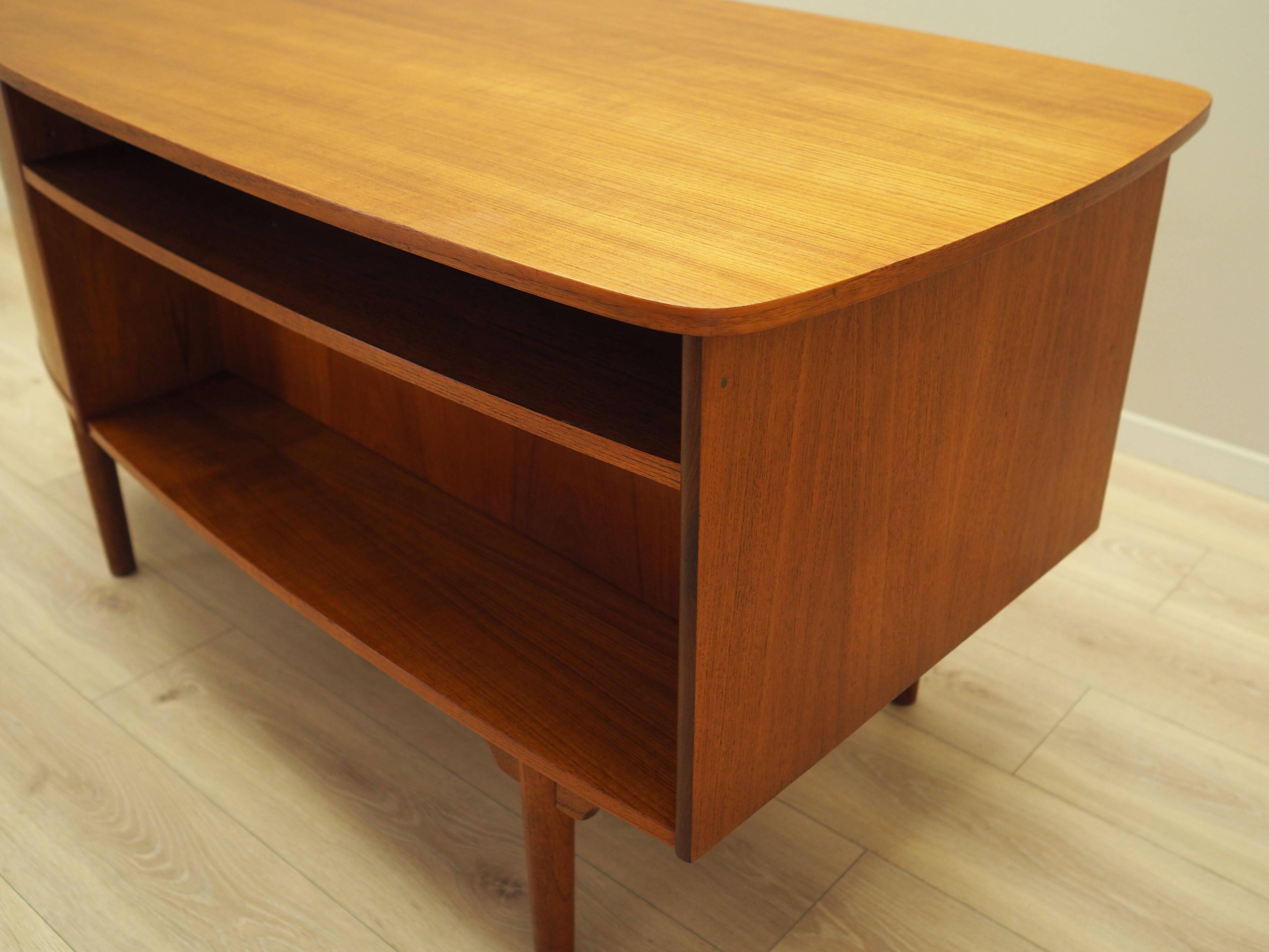 Teak desk, Danish design, 1970s, designer: H.P. Hansen, manufacturer: Rande