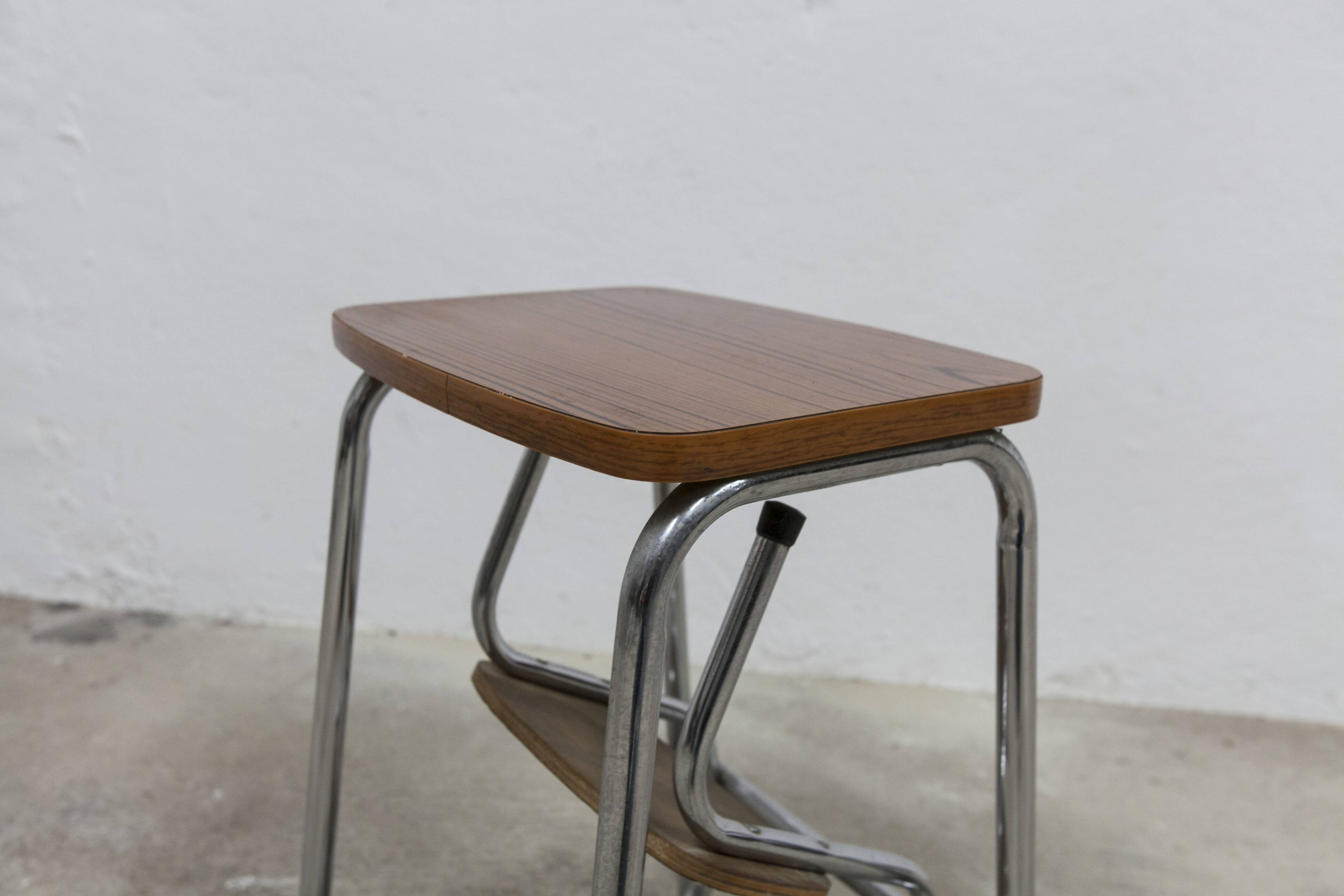 Formica 3-step step stool 1970