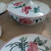 12 assiettes plates anciennes + soupière HBCM