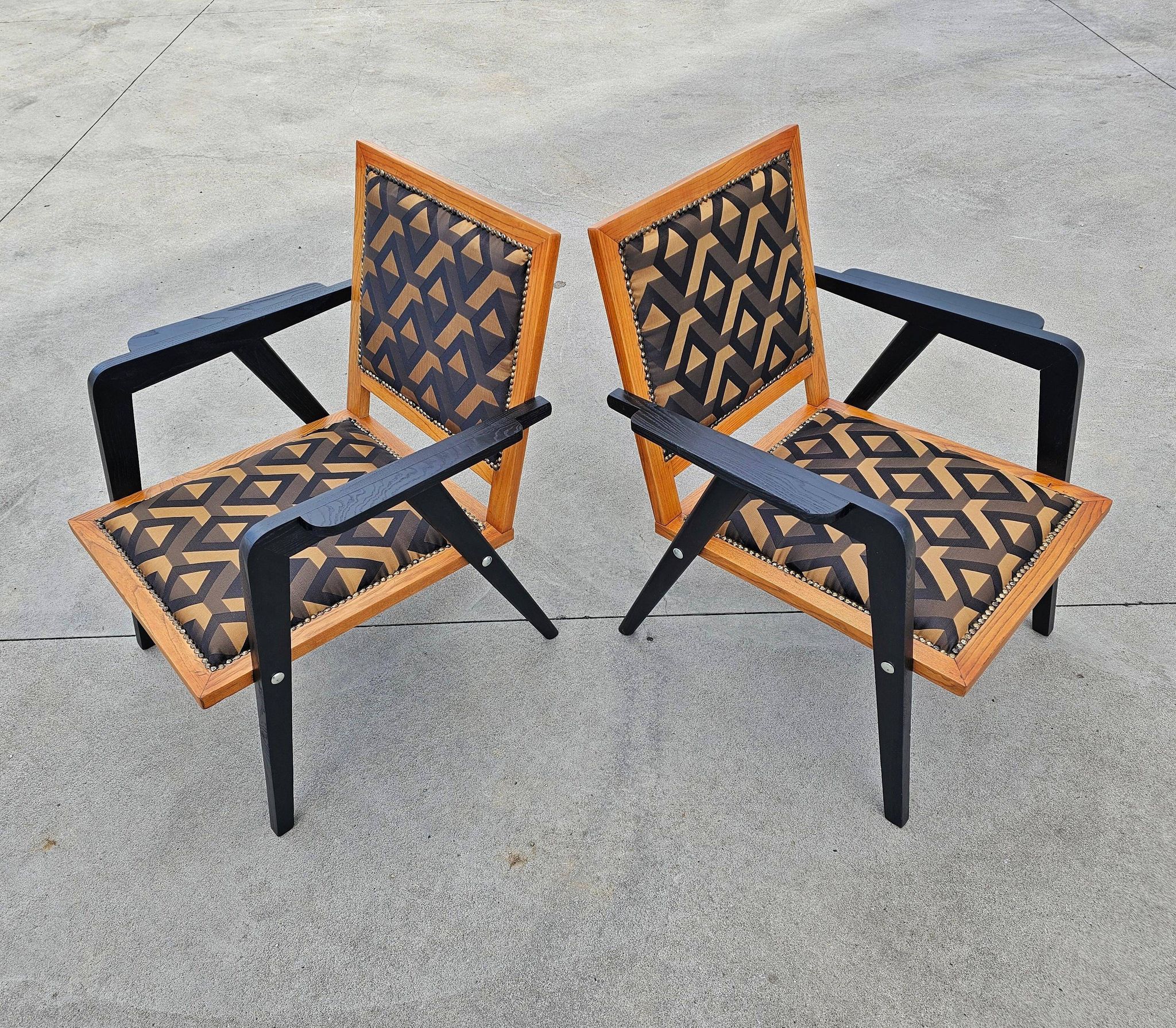 Pair of armchairs from the mid-20th century, Yugoslavia, 1950s.